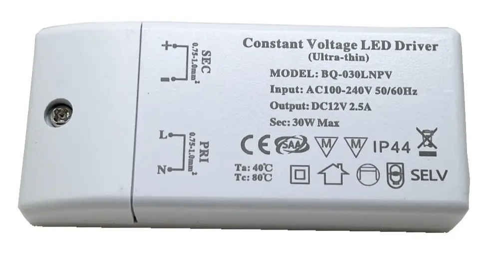 30W 12V, 2.5A 100-240V Transformer Constant Voltage LED Driver Power Supply MR16 - image 2 | Free standard UK delivery included | Discount Quality Products