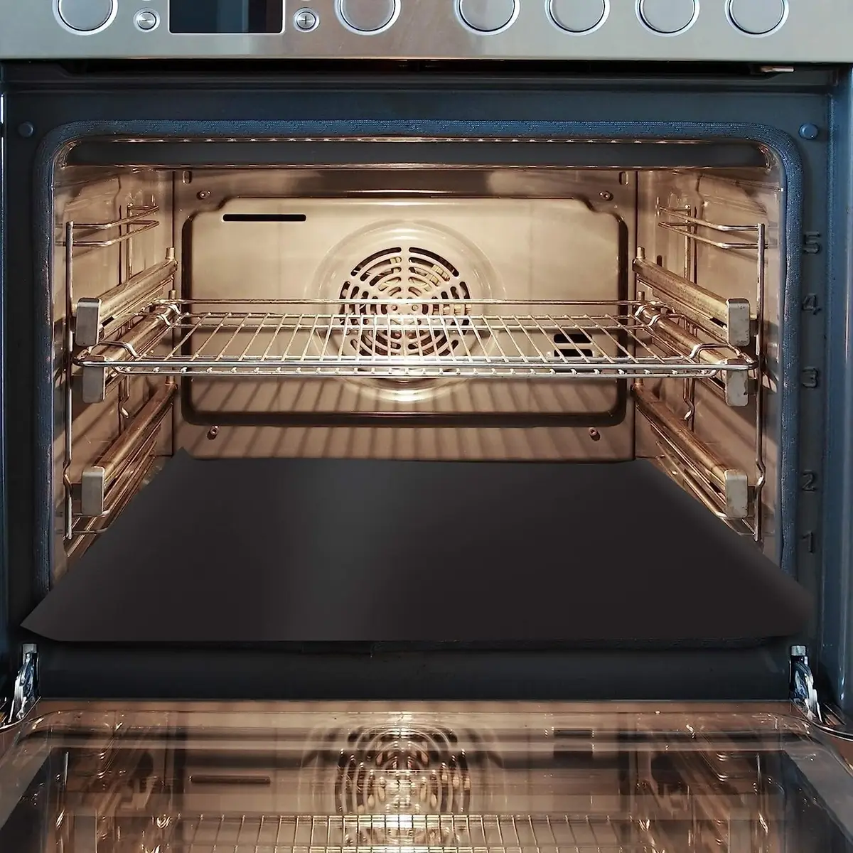 1x Reusable Non-Stick Oven Liner to Keep The Oven Floor Clean 400mm x 500mm - image 2 | Free standard UK delivery included | Discount Quality Products