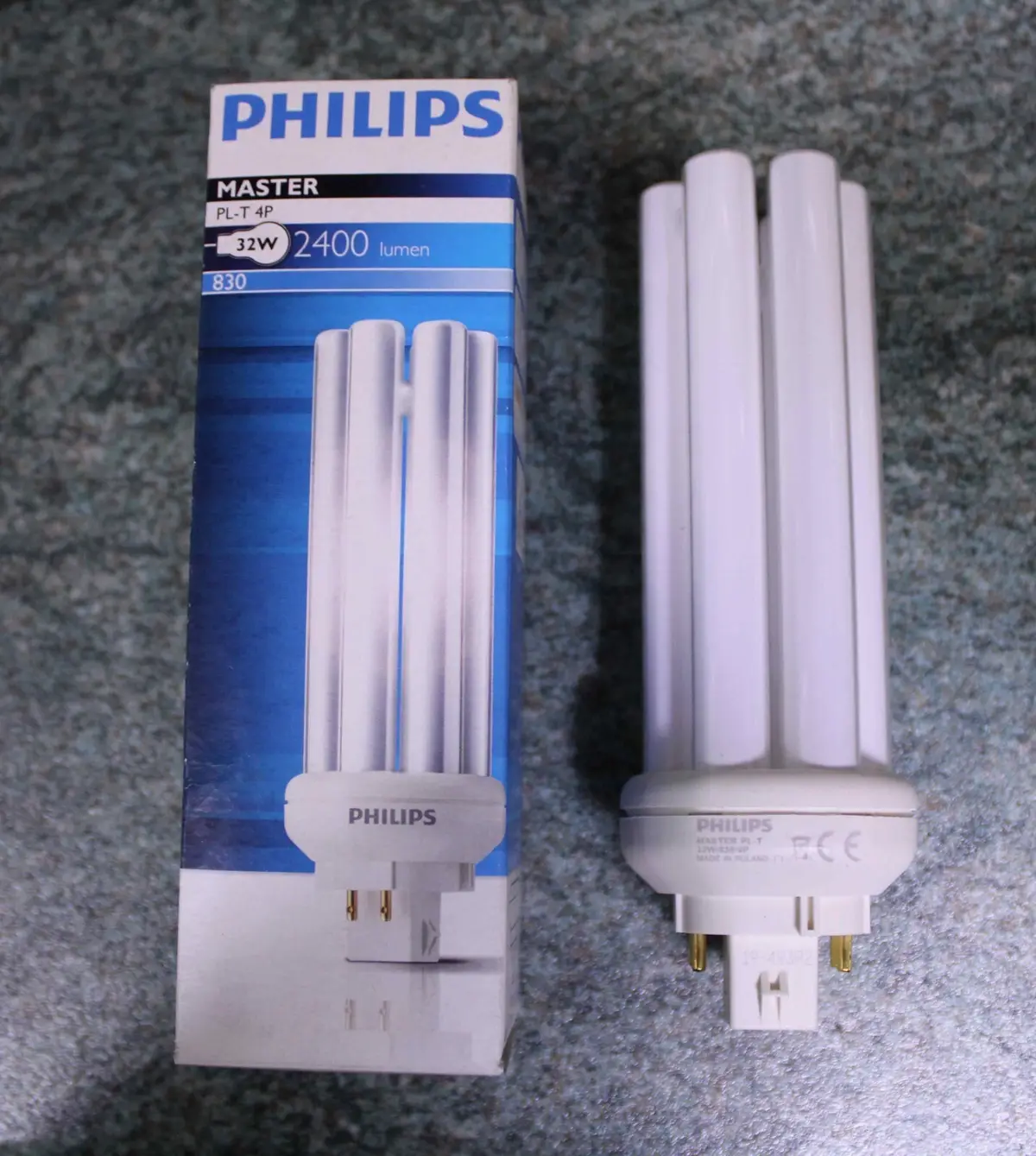 2x Philips Dimmable 32W GX24q-3 4 pin 3000K Low Energy CFL Light Bulb PL PLT