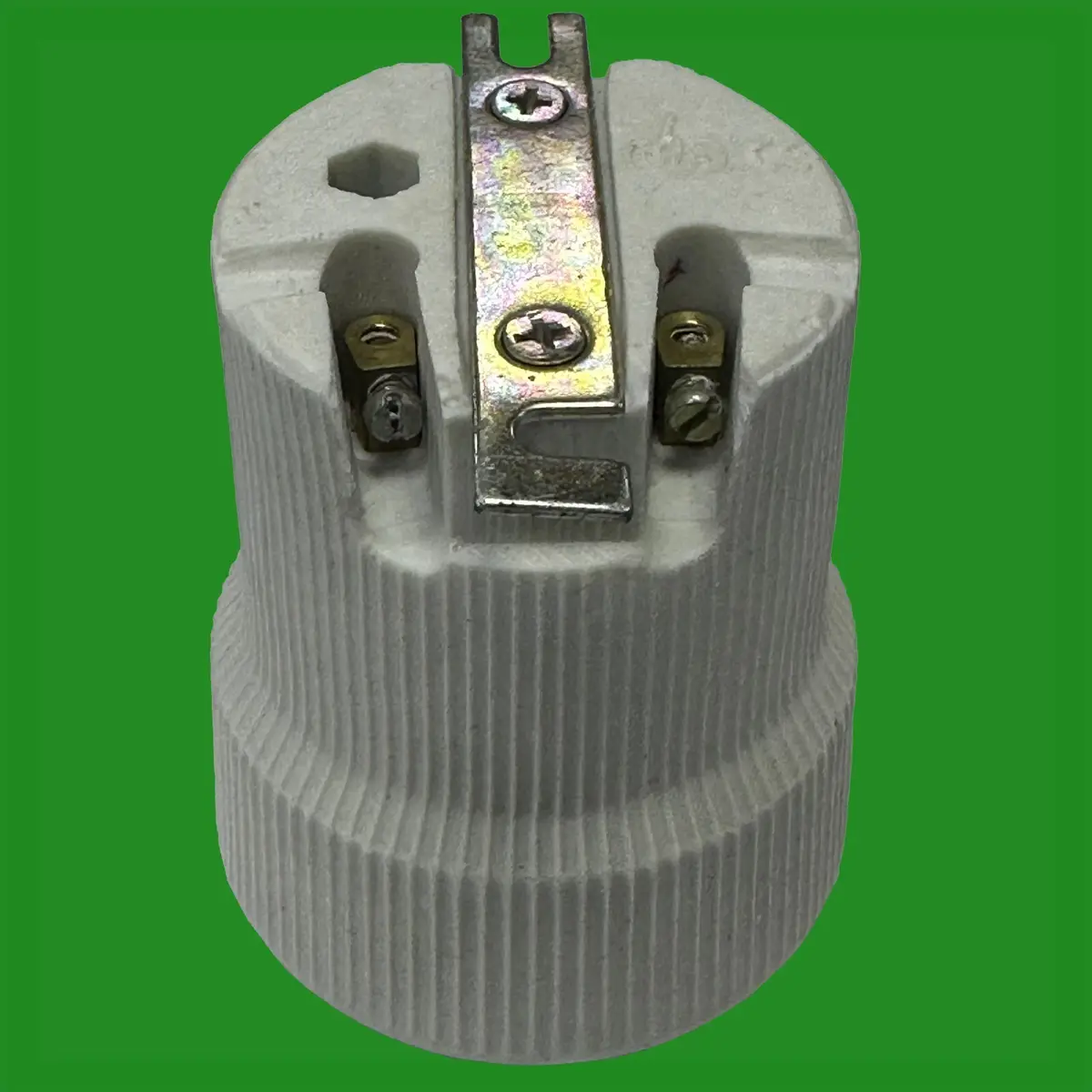 Goliath Edison Screw E40 GES Ceramic Socket Bulb Holder & Bracket for Heat Lamps - image 4 | Free standard UK delivery included | Discount Quality Products