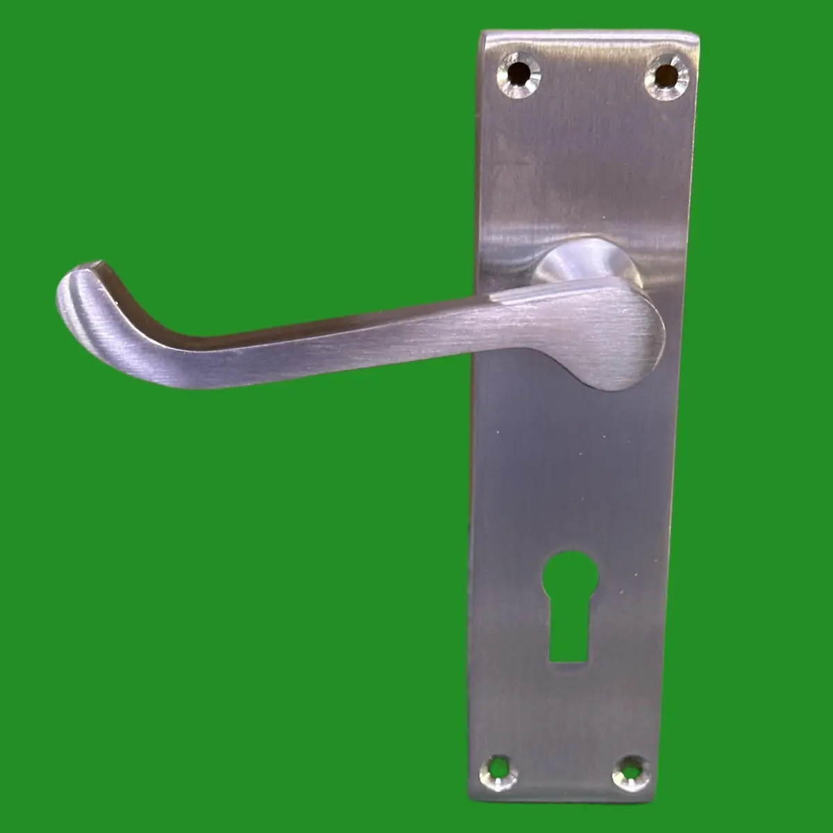 1 Pair Frelan Victorian Scroll Lever Door Handle on Lock Plate Set Satin Chrome - image 3 | Free standard UK delivery included | Discount Quality Products