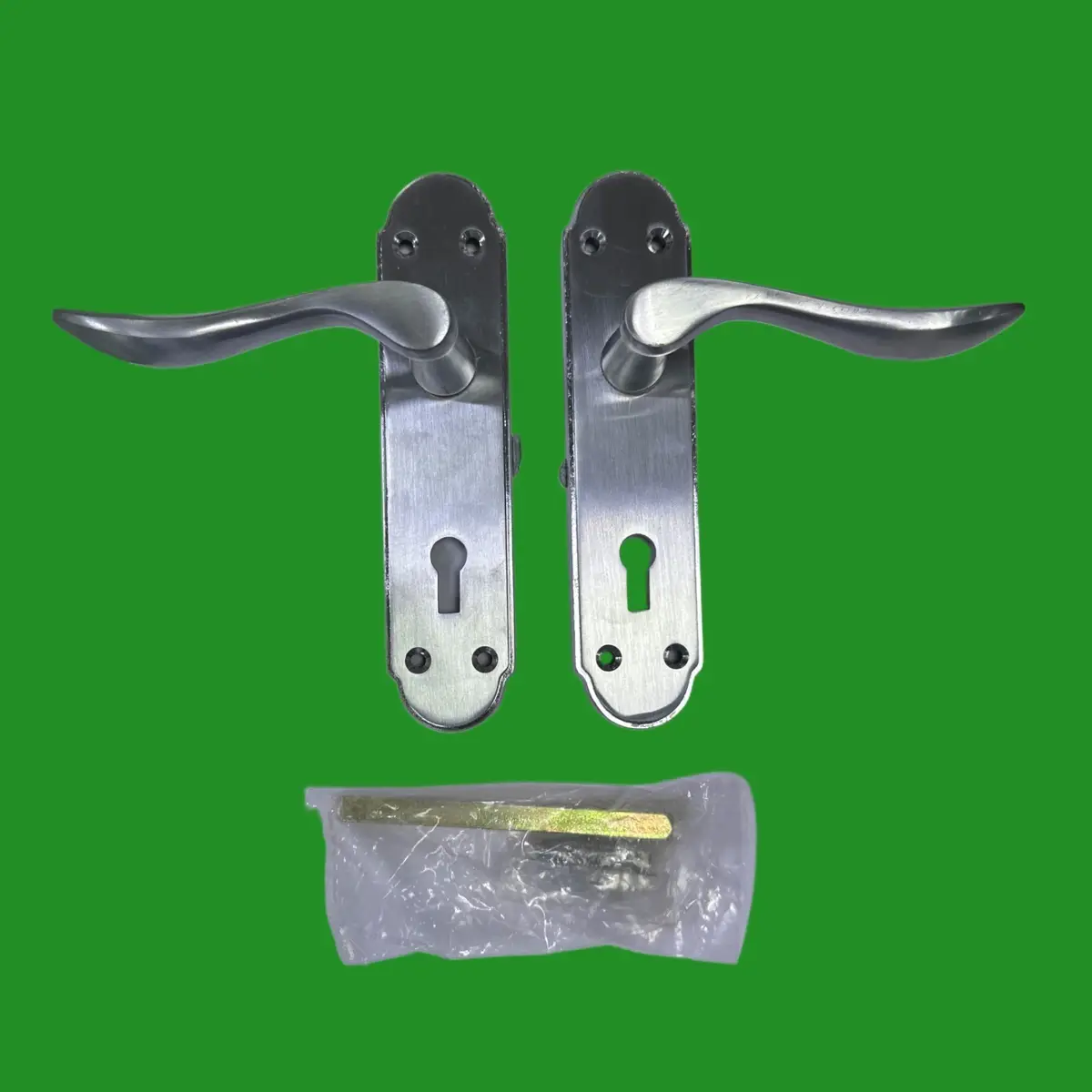 1 Pair Frelan Henley Suite Lever Door Handle on Lock Plate Set Satin Chrome - image 4 | Free standard UK delivery included | Discount Quality Products