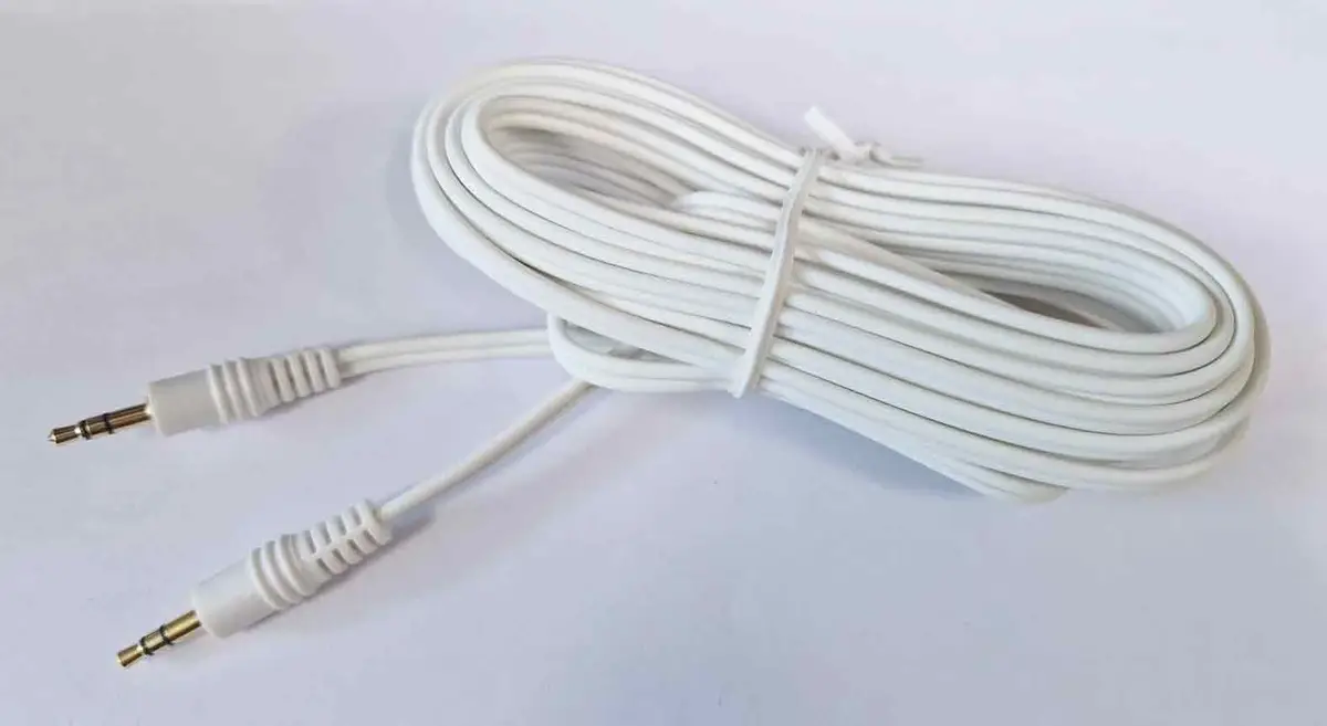 White 5 Metre, 3.5mm Jack Male to Male Stereo Audio Aux Cable Lead for Phone, PC - image 3 | Free standard UK delivery included | Discount Quality Products