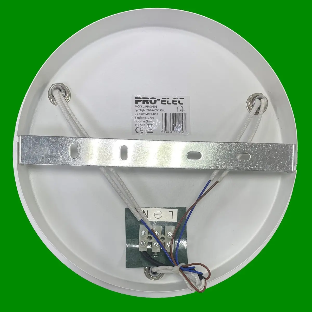 3 Way 50W GU10 Halogen Round Spotlight Holder Adjustable Angle Ceiling PEL00506 - image 2 | Free standard UK delivery included | Discount Quality Products