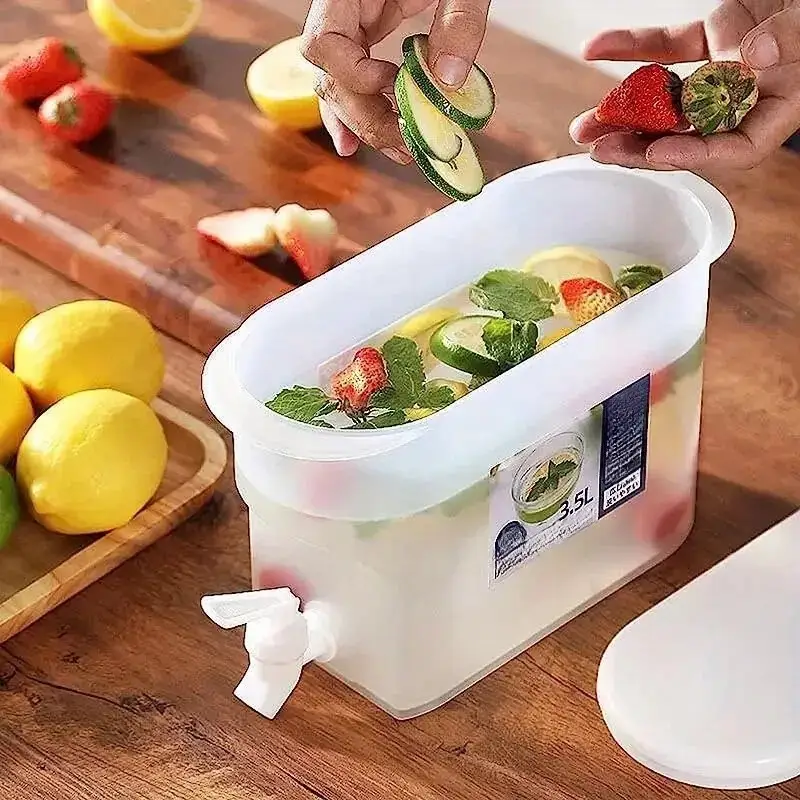 3.5L Plastic Beverage Dispenser With Faucet Fruit Juice Water Lemonade Container - image 3 | Free standard UK delivery included | Discount Quality Products