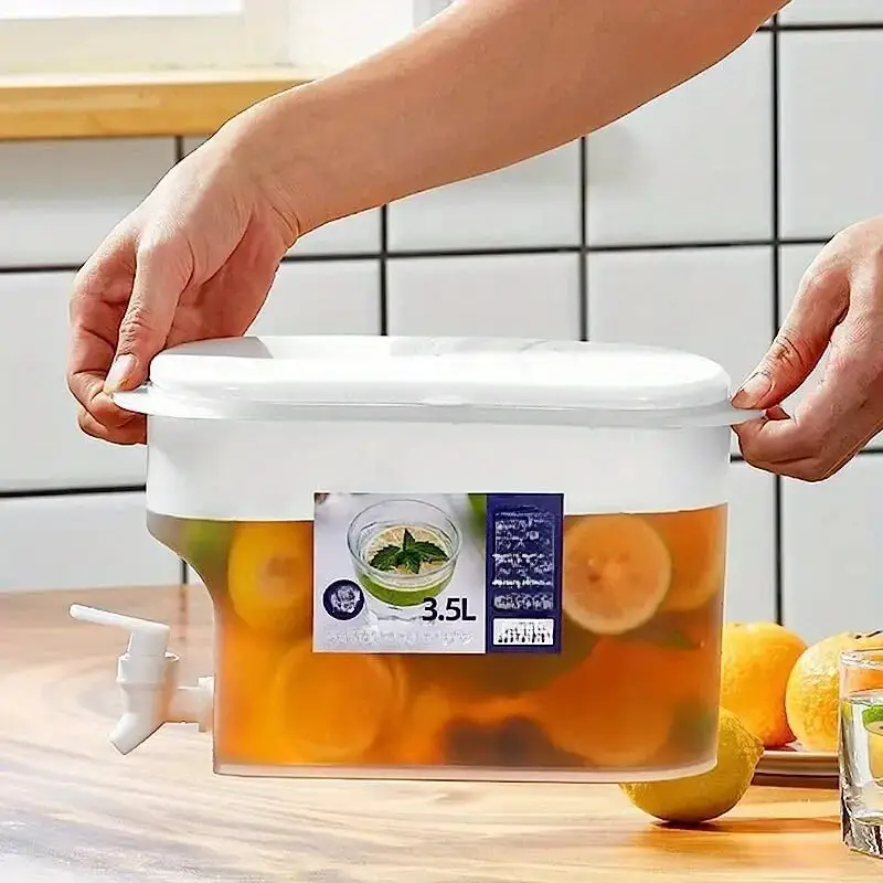3.5L Plastic Beverage Dispenser With Faucet Fruit Juice Water Lemonade Container - image 4 | Free standard UK delivery included | Discount Quality Products