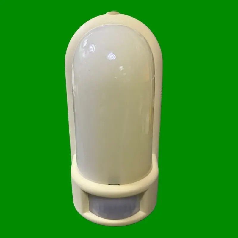 Motion Sensor Night Light Lamp, Automatic, Wall Mounted, Battery / DC Powered - image 2 | Free standard UK delivery included | Discount Quality Products