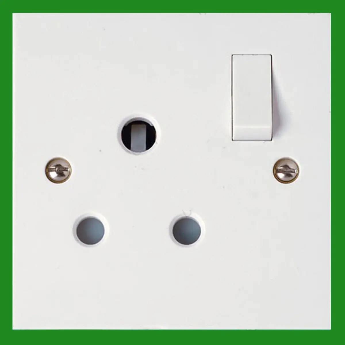 1x 1 Gang 15A Single Mains Round 3 pin Wall Socket 15 Amp Type M Outlet BS 546
