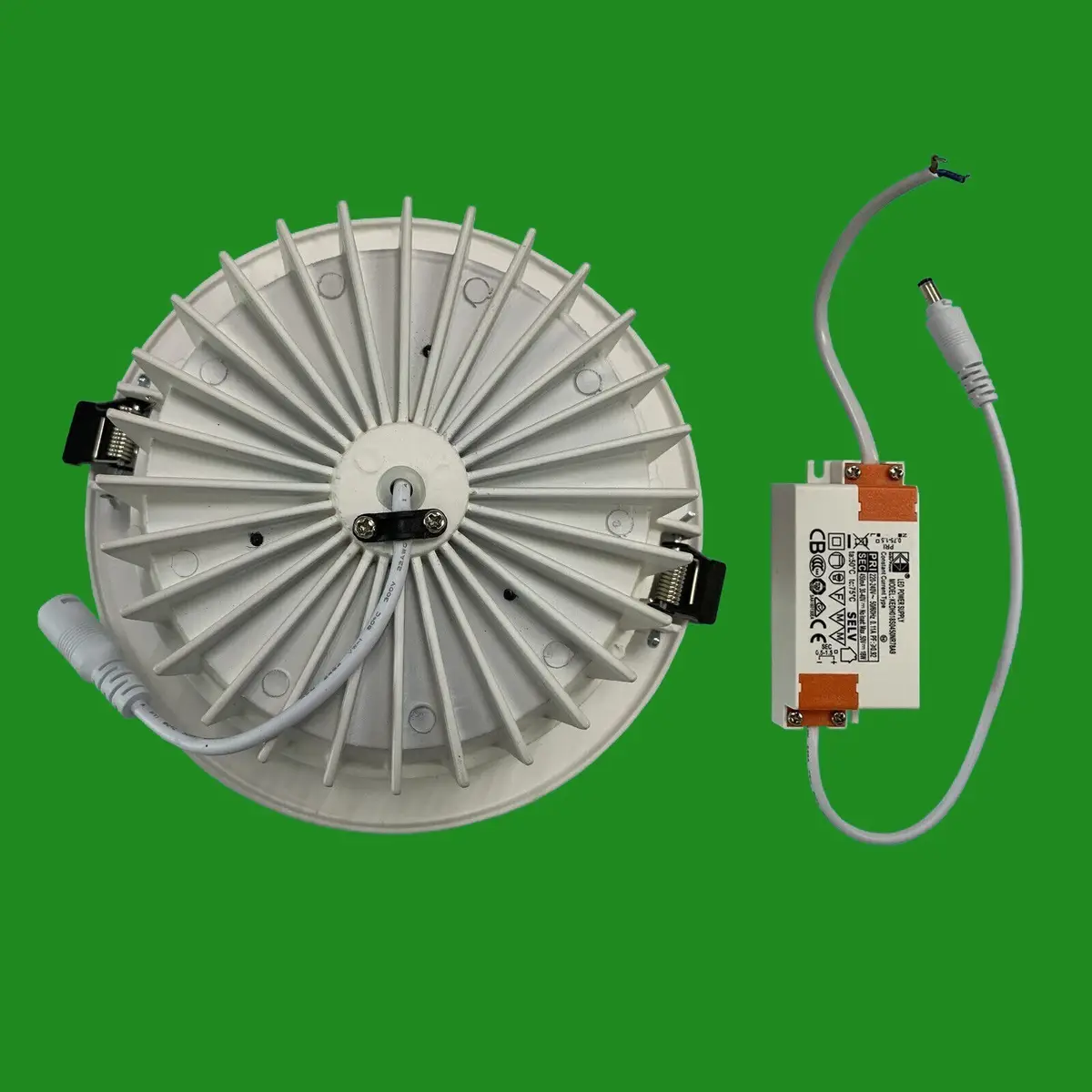 18W Recessed Round LED Ceiling Spot Downlight Lamp Light Fitting 6500K 1500lm - image 4 | Free standard UK delivery included | Discount Quality Products