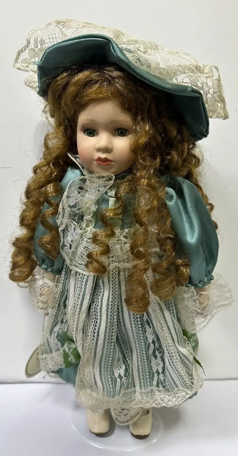 Vintage Leonardo Collectors Porcelain Doll Imogen with Stand 41cm (16") - Free standard UK delivery included | Discount Quality Products