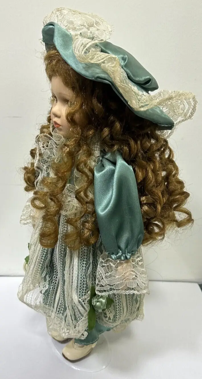 Vintage Leonardo Collectors Porcelain Doll Imogen with Stand 41cm (16") - image 5 | Free standard UK delivery included | Discount Quality Products