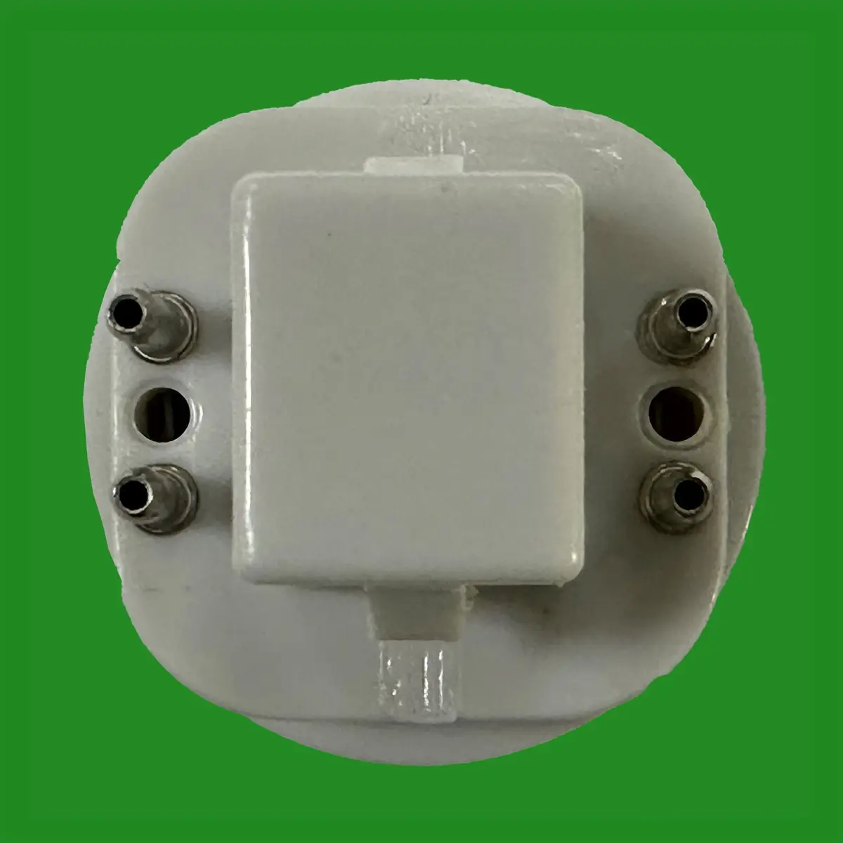2x G24 4 Pin To E14 SES Screw Light Bulb Socket Lamp Adaptor Converter Holder - image 7 | Free standard UK delivery included | Discount Quality Products