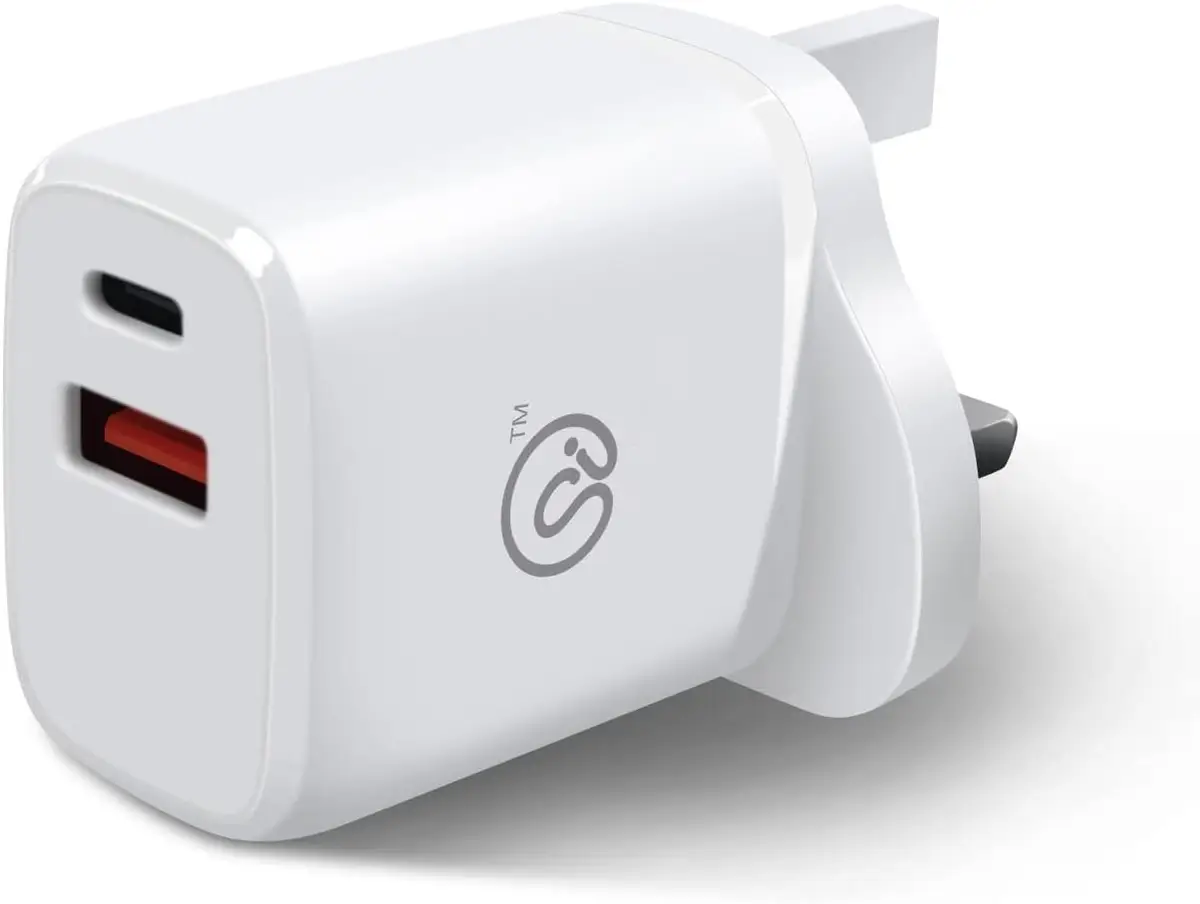 20W USB Type-C &amp; USB Type-A 5V 3.1A Quick Charger, 3 Pin UK Plug Adaptor, White