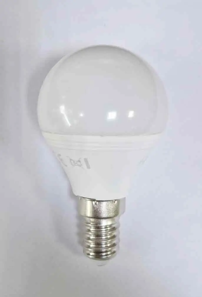 1x 5.2W (=40W) LED Golf SES E14 Small Edison Screw 2700K Warm White Light Bulb - image 2 | Free standard UK delivery included | Discount Quality Products
