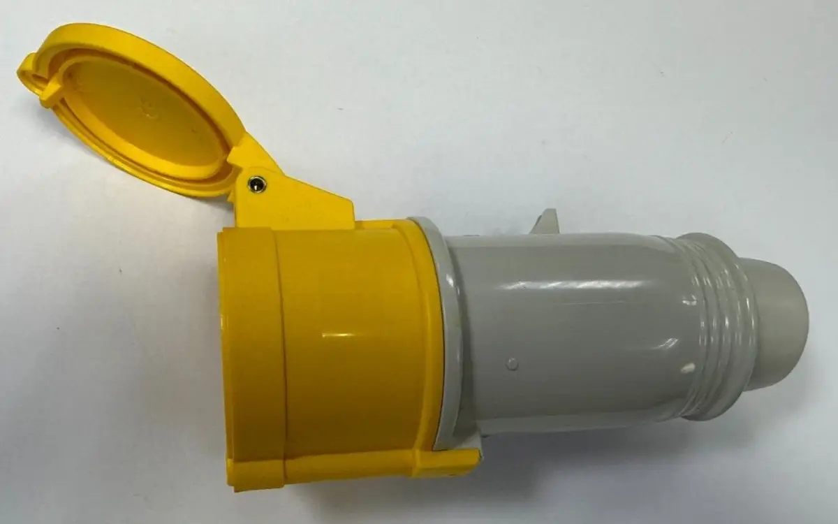 32A 110V IP44 Yellow Cable Mount 3P 2P+E Industrial Power Socket Female Plug - image 4 | Free standard UK delivery included | Discount Quality Products
