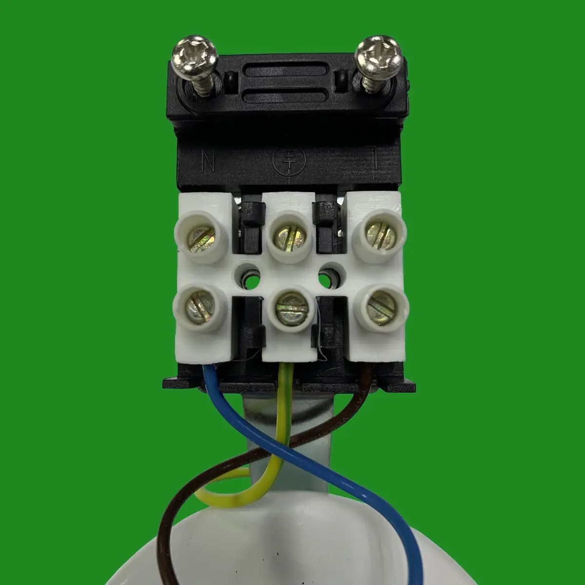 FA-GU3KIT Low Voltage Adjustable Recessed Tiltable Downlight, GU10 Connection - image 2 | Free standard UK delivery included | Discount Quality Products