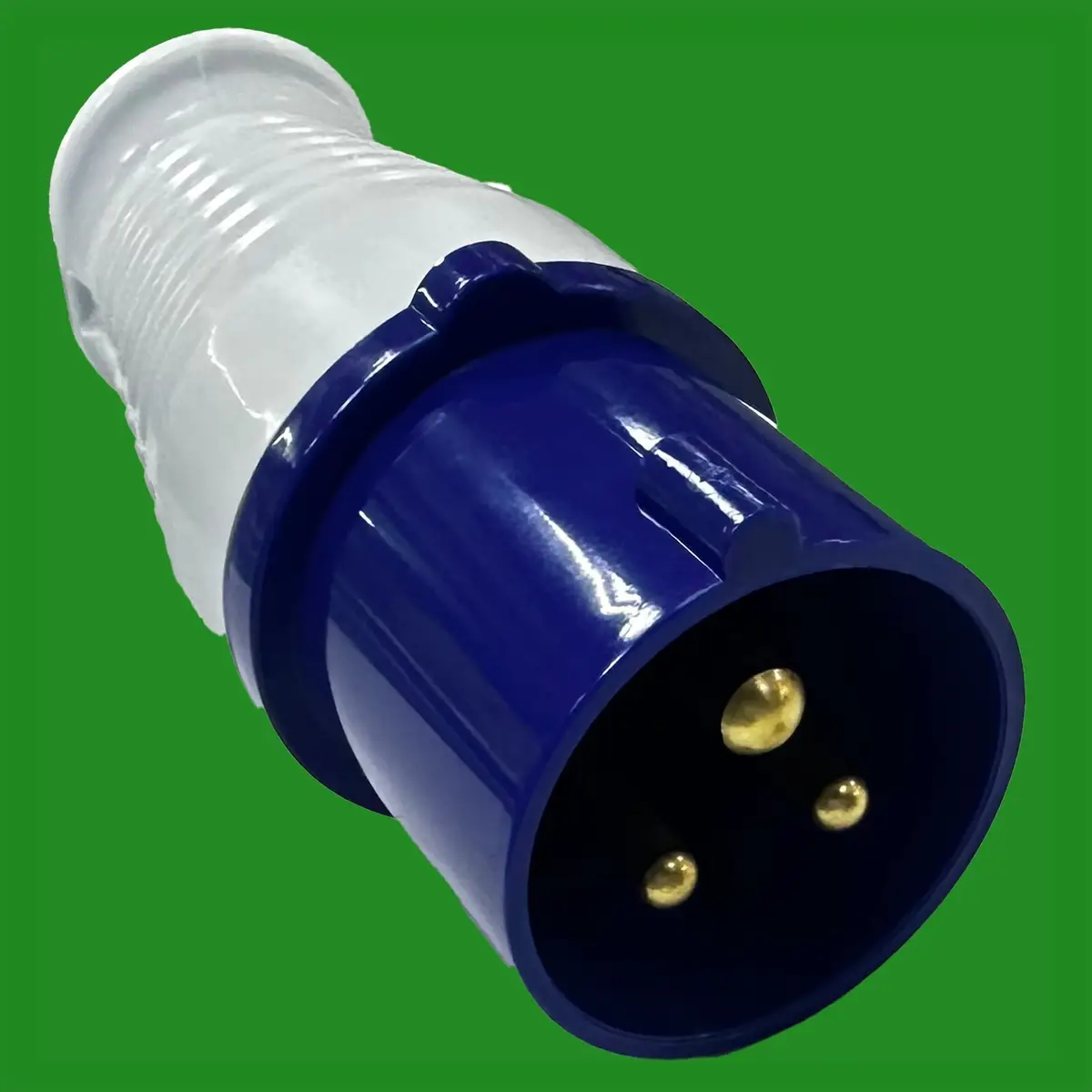 16A 3 Pin Blue 240V Industrial IP44 Heavy Duty Caravan Motorhome Power Plug - image 9 | Free standard UK delivery included | Discount Quality Products