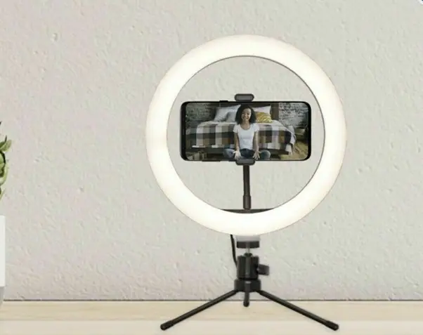 Social Media Ring Light 260mm 10'' USB LED Desktop Light Tripod & Phone Holder - image 5 | Free standard UK delivery included | Discount Quality Products
