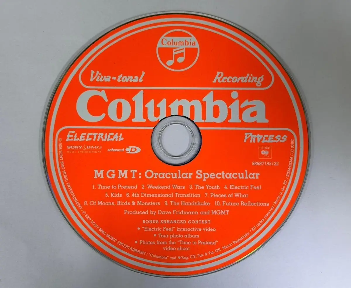 MGMT: Oracular Spectacular (2008) CD, Columbia, Electric Feel, Youth [Disc Only]