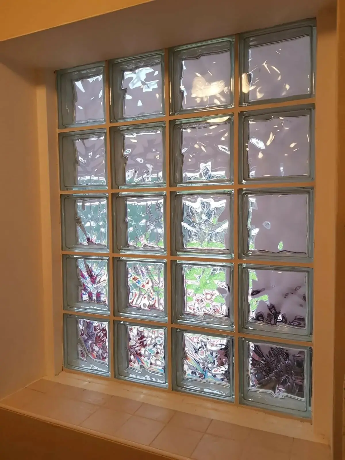 5x Used Wavy Glass Brick/Block Architectural Privacy Wall Square, 190x 190x 80mm - image 9 | Free standard UK delivery included | Discount Quality Products