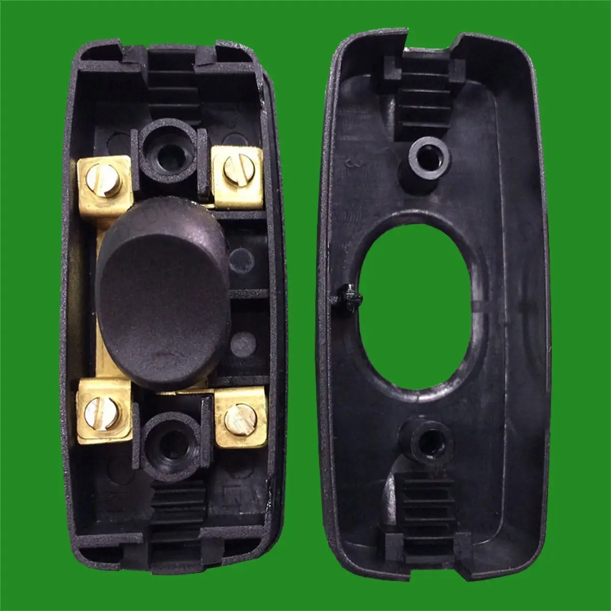Black 2 Core In line Lighting Lamp Rocker On Off Switch, 110 to 250V, 2A - image 2 | Free standard UK delivery included | Discount Quality Products