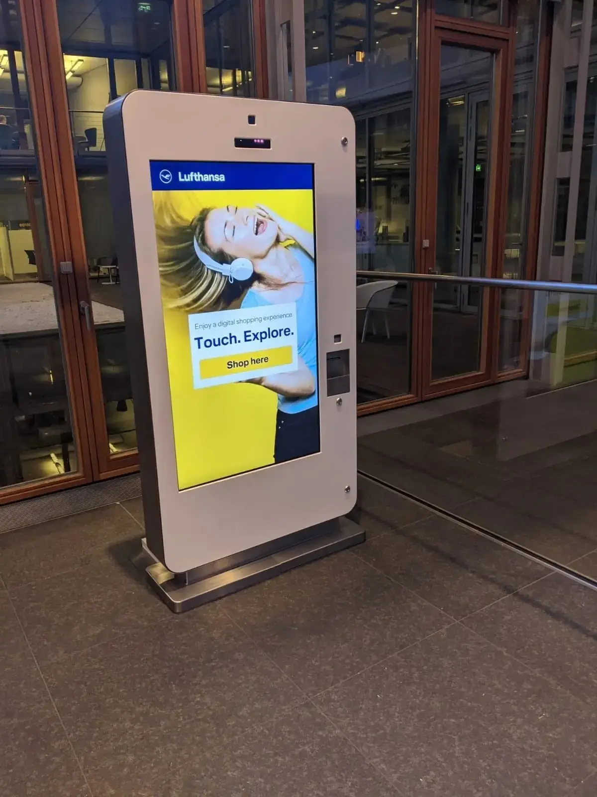 55" Large Interactive Android Touch Screen Display Esprit Digital EDI-55i10-AND - image 8 | Free standard UK delivery included | Discount Quality Products