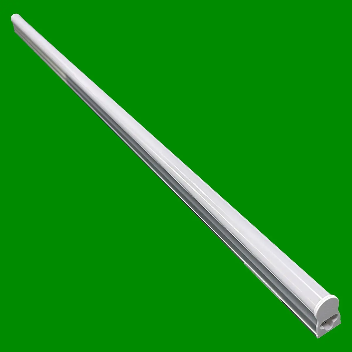 9W 885mm Linkable Under Cupboard, Kitchen and Cabinet 3000K LED Strip Light - image 2 | Free standard UK delivery included | Discount Quality Products