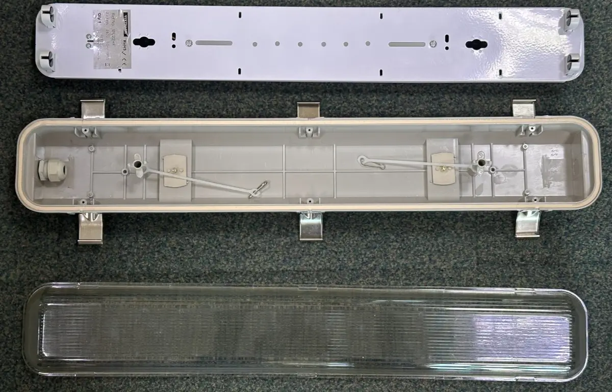 Twin T5 2x 14W 550mm IP65 Non Corrosive Fluorescent Waterproof Outdoor Batten - image 5 | Free standard UK delivery included | Discount Quality Products