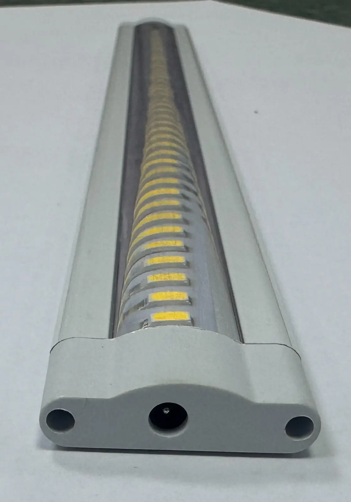 3.5W (=18W) 24V 300mm Ultra Slim LED Under Cabinet Kitchen Link Light 4000K - image 7 | Free standard UK delivery included | Discount Quality Products