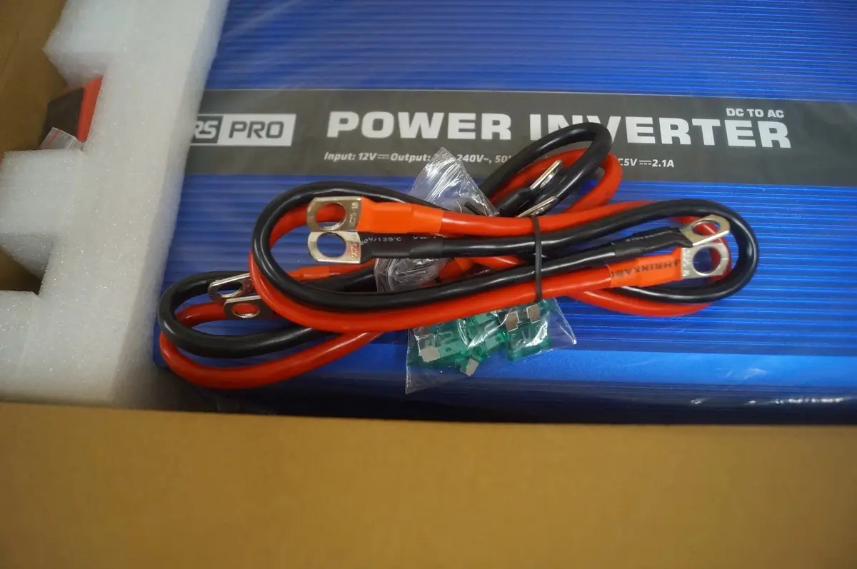 RS PRO 3000W Power Inverter 12V DC to 240V AC UK Plug Converter Camping Boat Car - image 3 | Free standard UK delivery included | Discount Quality Products