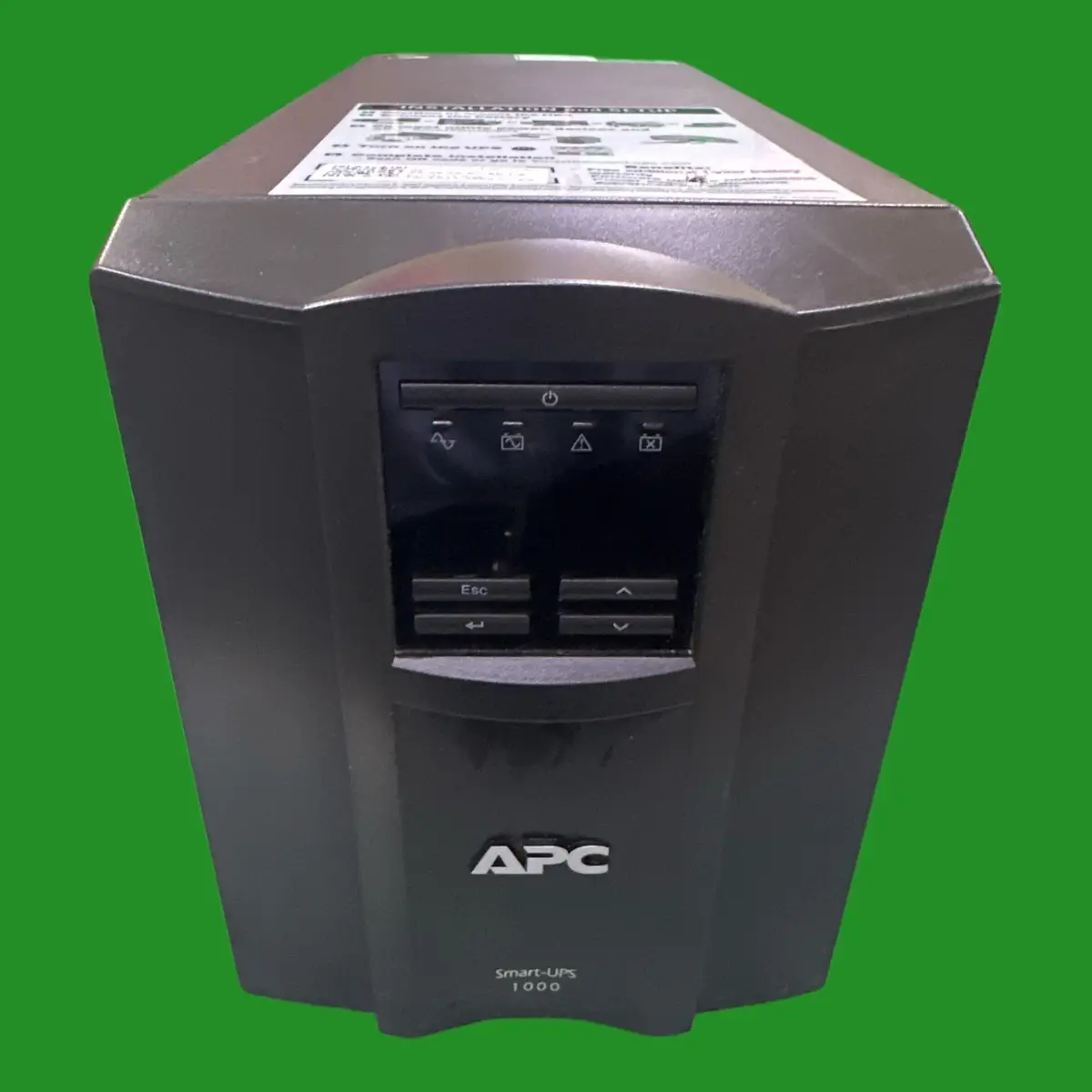 APC Smart UPS 1000 SMT1000ic 700W 1000VA 220-240V SmartConnect, 8 x IEC C13 Used