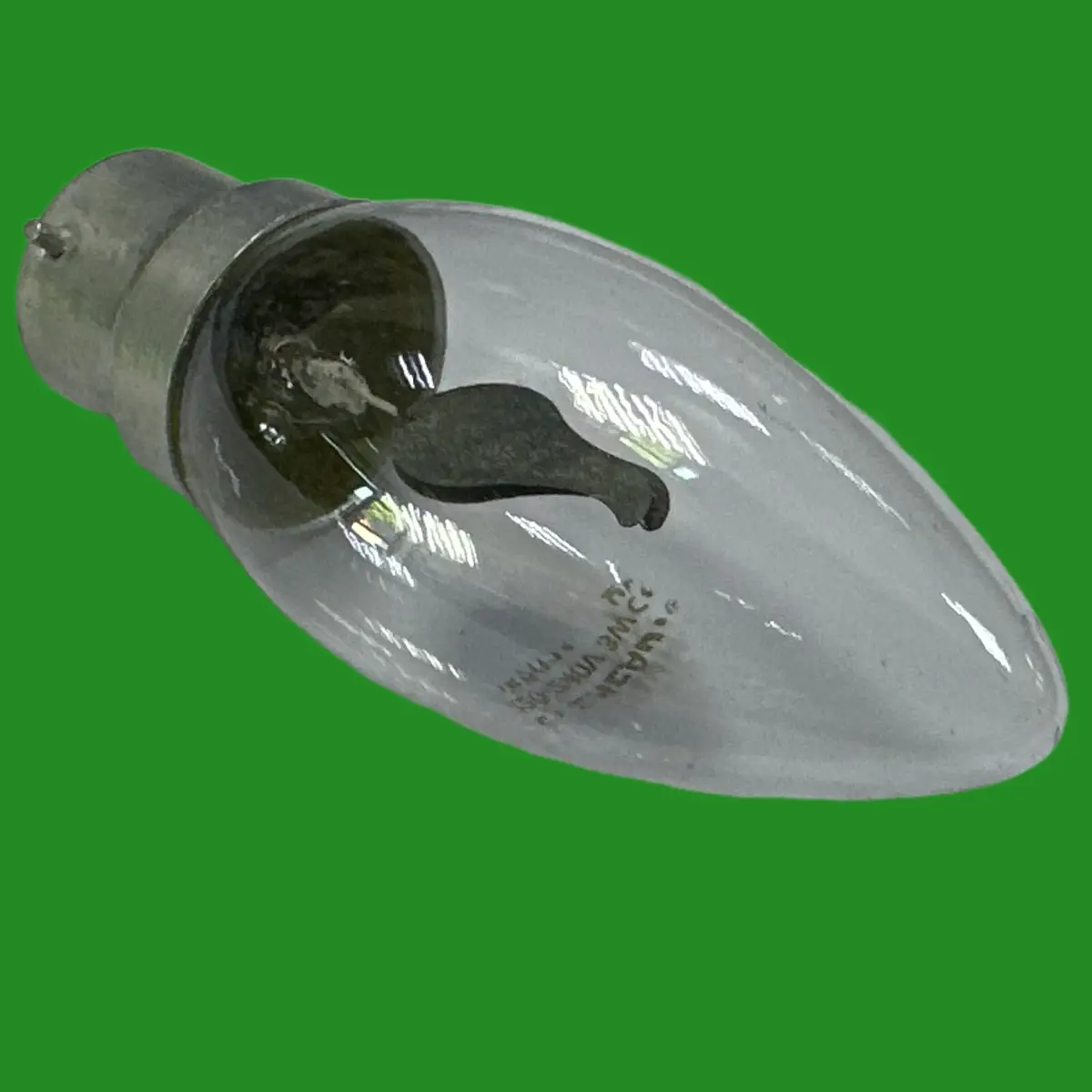1x 3W Clear Flicker Flame Candle Light bulb, Bayonet, BC, B22, Decorative Lamps - image 4 | Free standard UK delivery included | Discount Quality Products