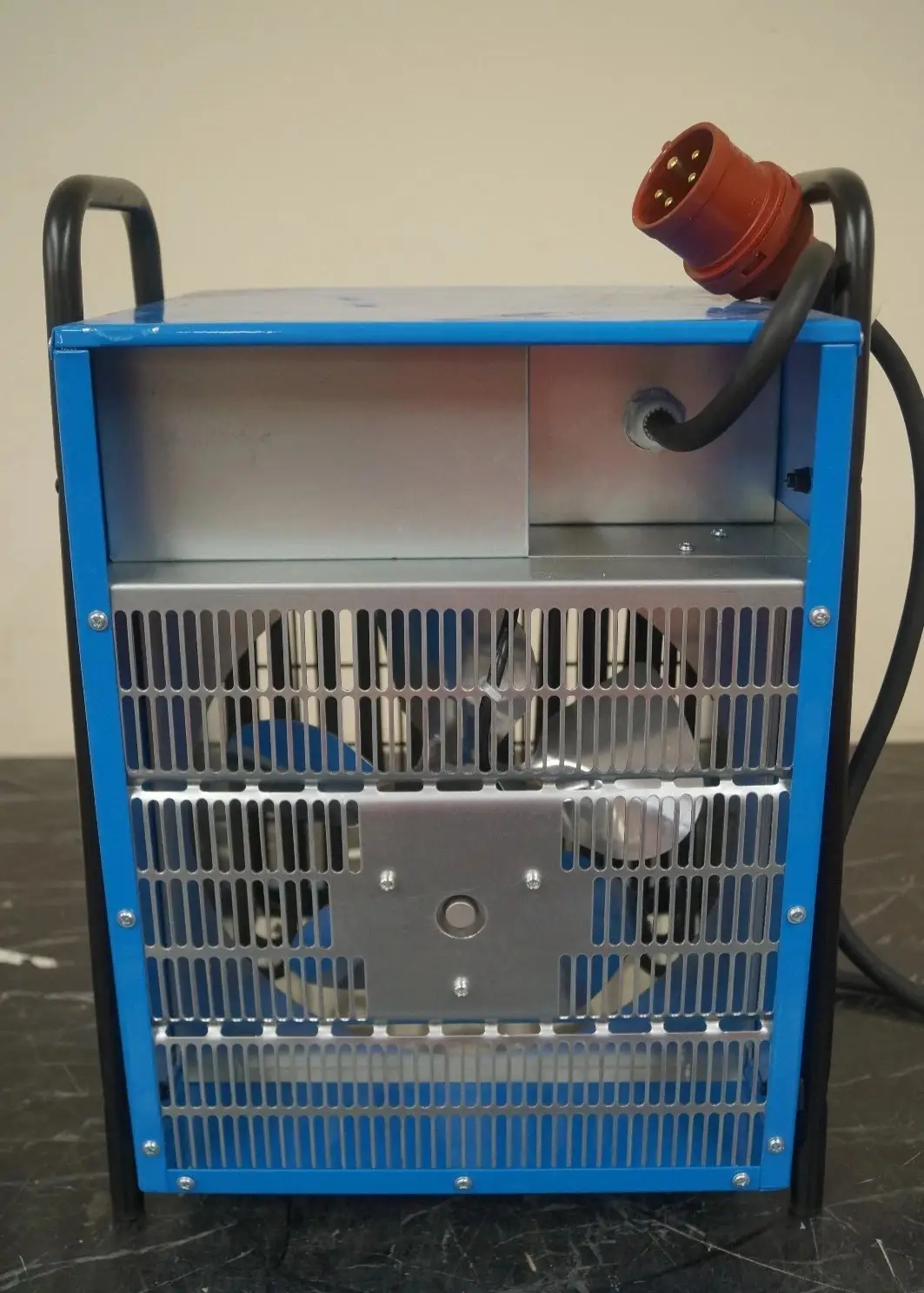 9kW Broughton Electric Fan Heater Commercial Industrial Space IFH9/FF12 400V 16A - image 7 | Free standard UK delivery included | Discount Quality Products