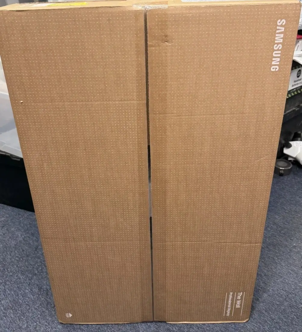 Samsung LH016IWAMWS/XU MicroLED Indoor Video Display Cabinet The Wall IW016A - image 9 | Free standard UK delivery included | Discount Quality Products