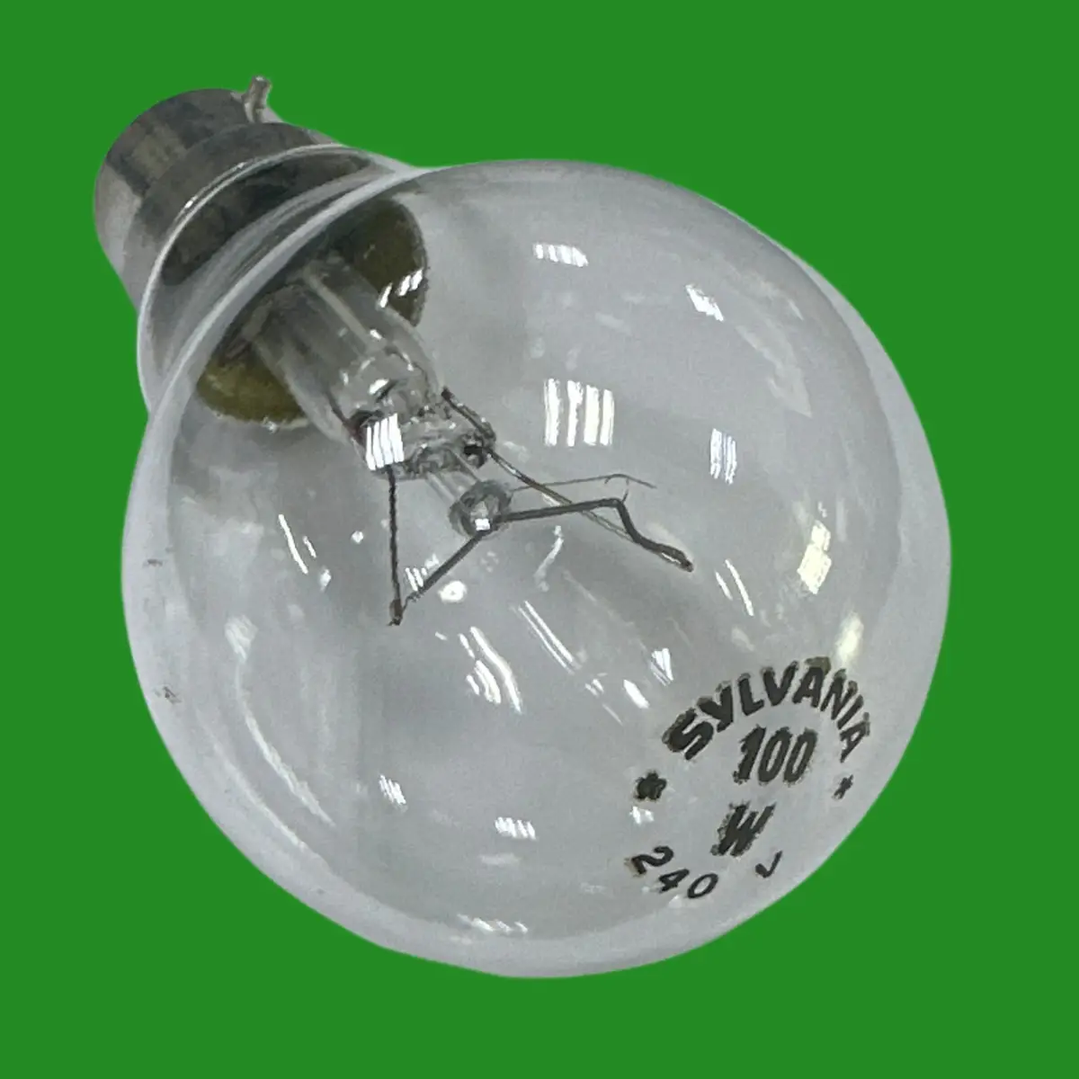4x 100W Sylvania GLS Clear Light Bulbs Dimmable Incandescent Bayonet BC B22 Lamp - image 3 | Free standard UK delivery included | Discount Quality Products