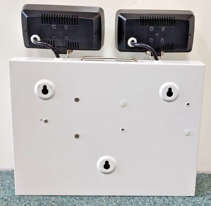 IP20 Emergency Twin Spot Light 2x 3W 60 LED 3Hrs Battery Self Contained Fitting - image 3 | Free standard UK delivery included | Discount Quality Products