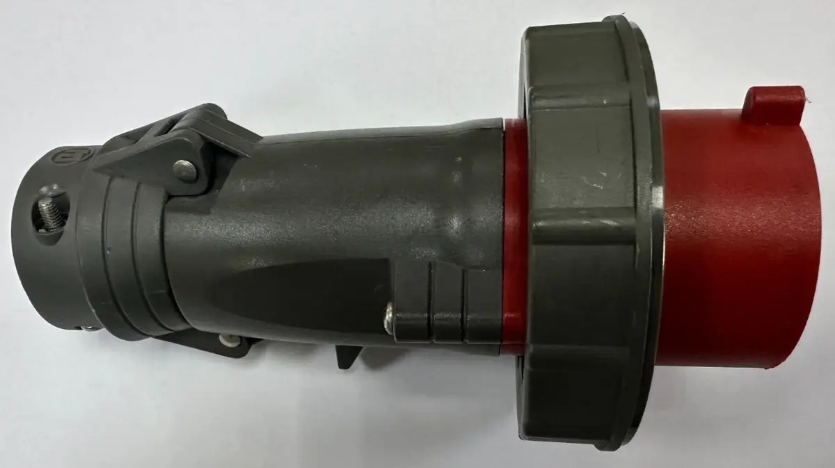 32A 415V Legrand Hypra 52947 IP67 Red Cable Mount 4P 3P+E Industrial Power Plug - image 2 | Free standard UK delivery included | Discount Quality Products