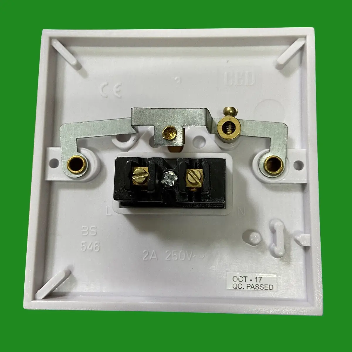 1 Gang 2A Round 3 Pin Mains Wall Socket, 2 Amp Type M Outlet - image 2 | Free standard UK delivery included | Discount Quality Products