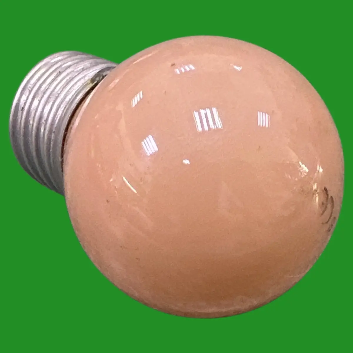 Joblot 3x 25W Coloured Dimmable Incandescent Round Golf Light Bulbs ES E27 Used - image 3 | Free standard UK delivery included | Discount Quality Products