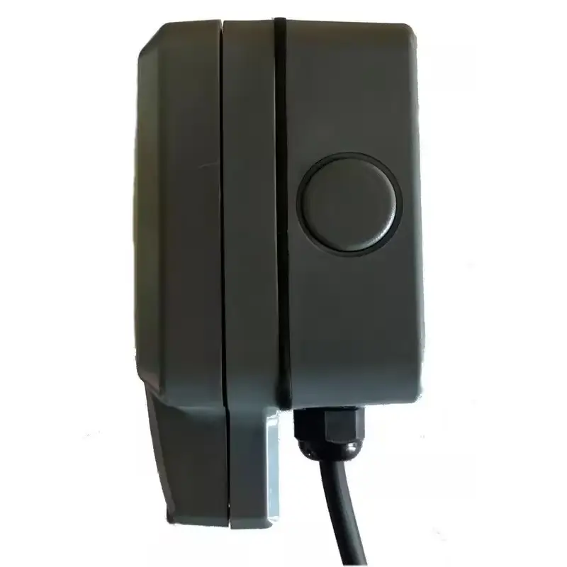 2 Gang Switched  1m Extension Lead, Outdoor IP66 Weatherproof Socket Box, 13A - image 2 | Free standard UK delivery included | Discount Quality Products