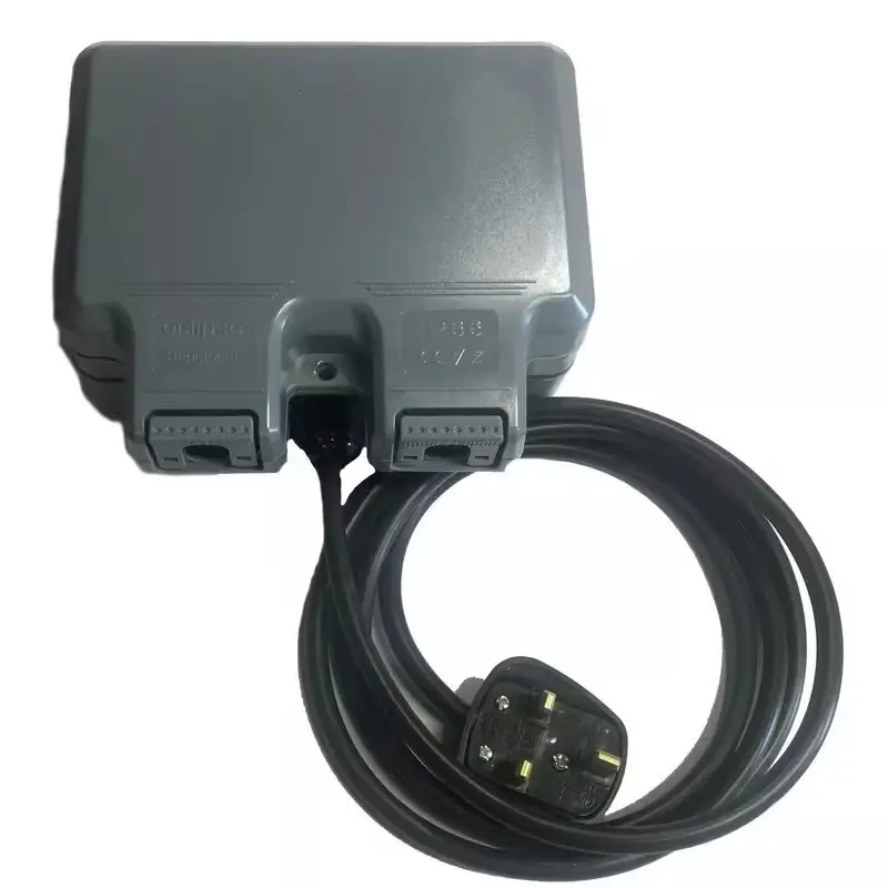 2 Gang Switched  1m Extension Lead, Outdoor IP66 Weatherproof Socket Box, 13A - image 5 | Free standard UK delivery included | Discount Quality Products