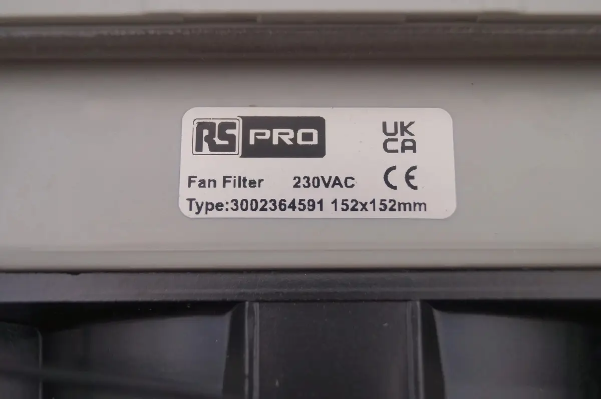 RS PRO FL152 G4 Filter With Fan 236-4591 152mm x 152mm, 138m³/h Filtered, IP54 - image 7 | Free standard UK delivery included | Discount Quality Products