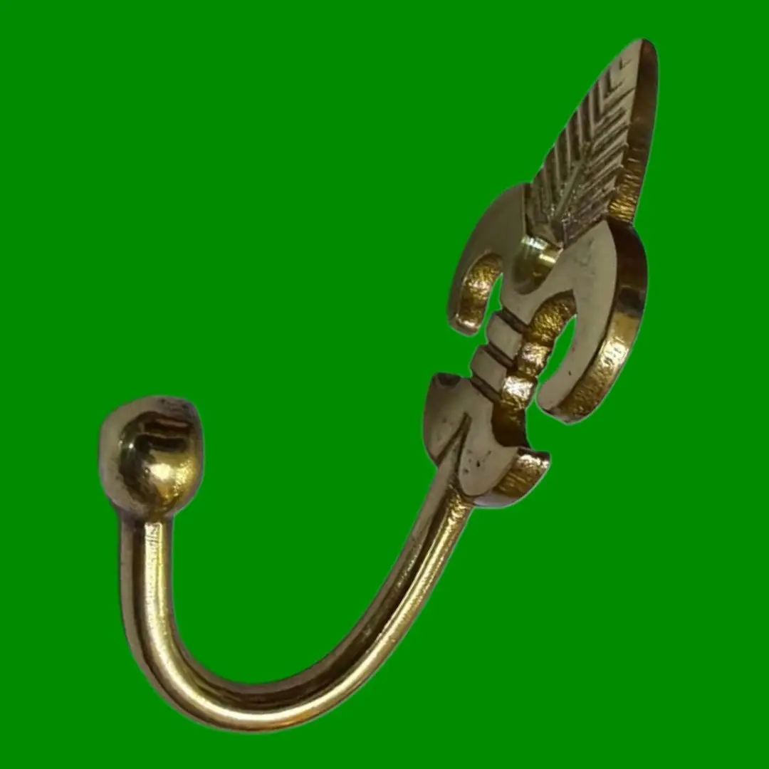 4x 60mm Fleur de Lis Brass Finish Curtain Drapes Tieback Holdback Metal Hooks - image 2 | Free standard UK delivery included | Discount Quality Products