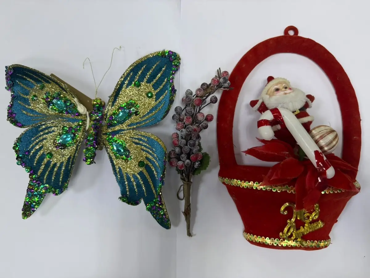 Christmas Decorations Bundle Santa Basket Butterfly Berry Pick Hanging Job Lot