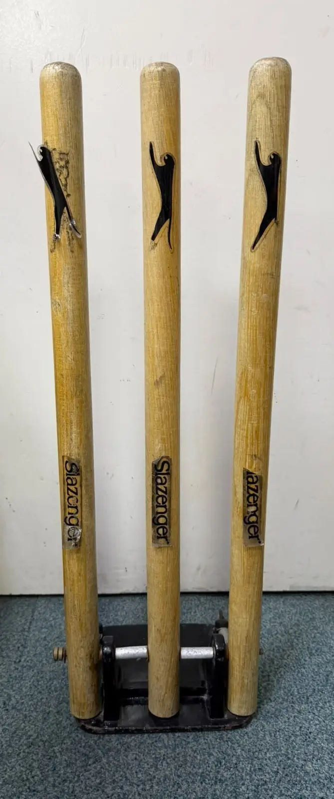 Slazenger Spring Return Cricket Stumps Wooden Wicket Heavy Metal Base Training
